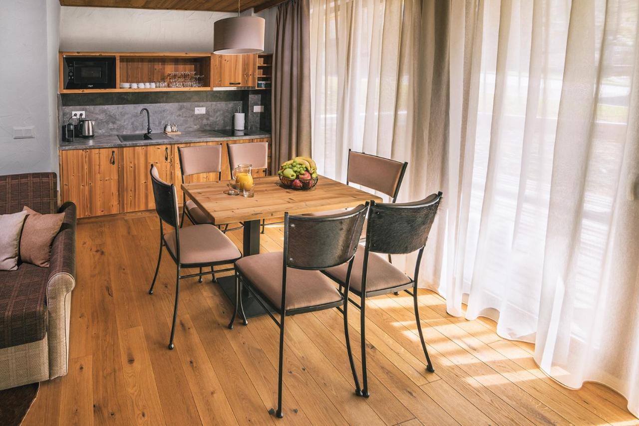 Chalet 53 Jasna Apartment เดมานอฟสกา โดลินา ภายนอก รูปภาพ
